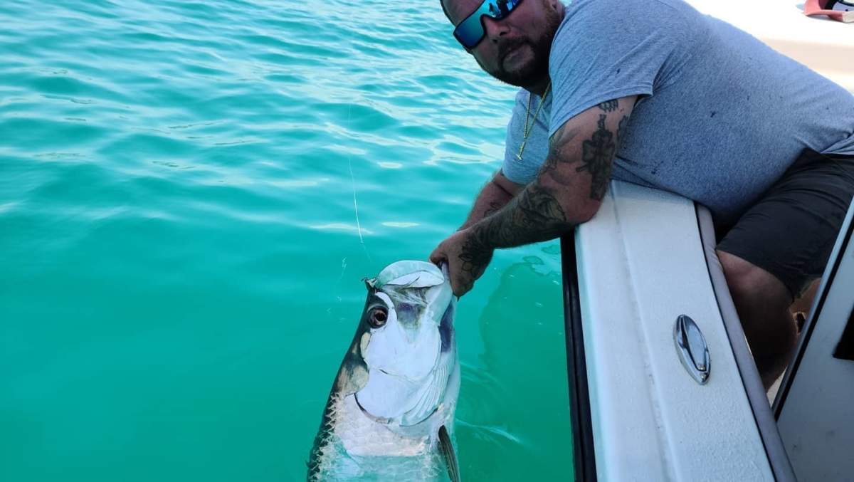 A picture of Tarpon Fishing Tips For Beginners with Fishn Fl.